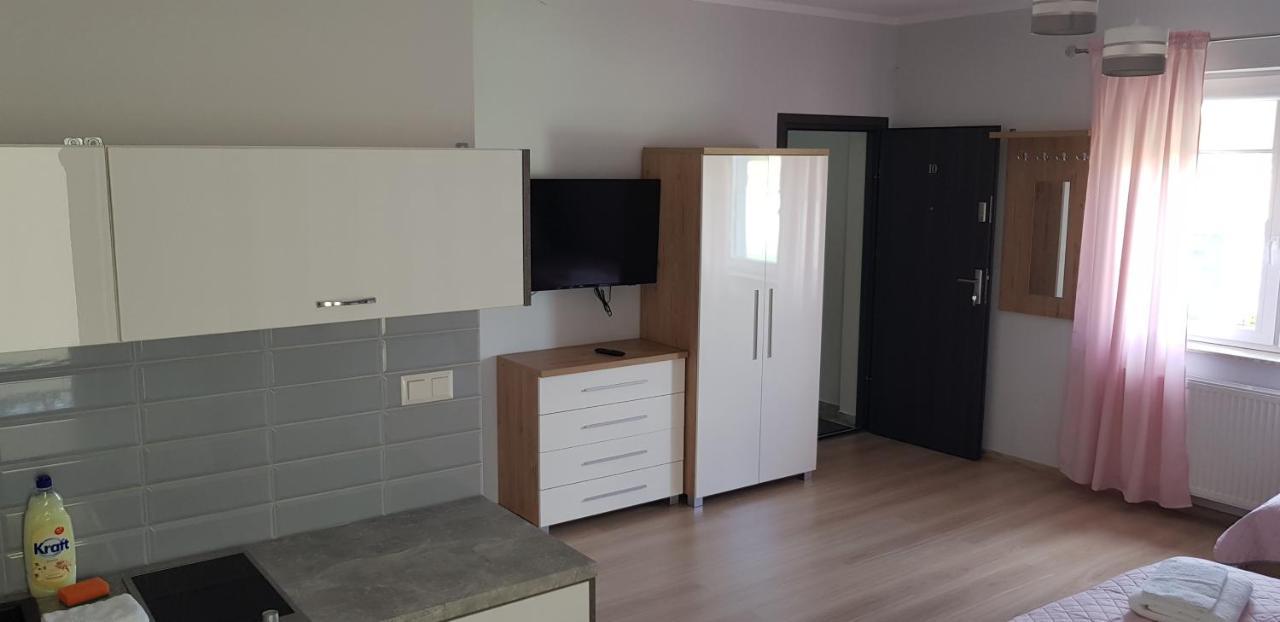Apartamenty Maja -Pokoje - Domy Wakacyjne -Basen Podgrzewany -Jacuzzi - Sauna Łeba Eksteriør bilde