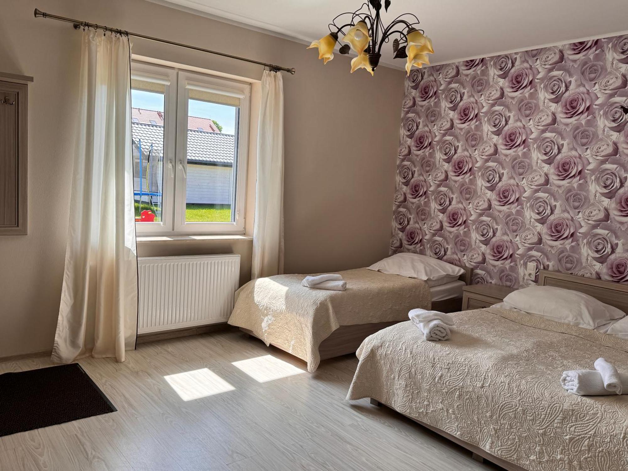 Apartamenty Maja -Pokoje - Domy Wakacyjne -Basen Podgrzewany -Jacuzzi - Sauna Łeba Eksteriør bilde