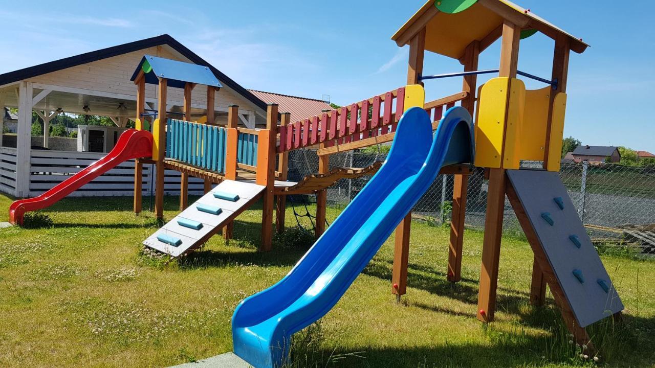 Apartamenty Maja -Pokoje - Domy Wakacyjne -Basen Podgrzewany -Jacuzzi - Sauna Łeba Eksteriør bilde
