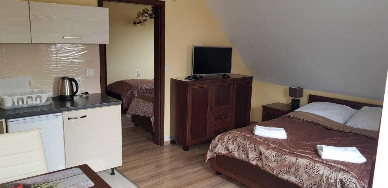 Apartamenty Maja -Pokoje - Domy Wakacyjne -Basen Podgrzewany -Jacuzzi - Sauna Łeba Eksteriør bilde